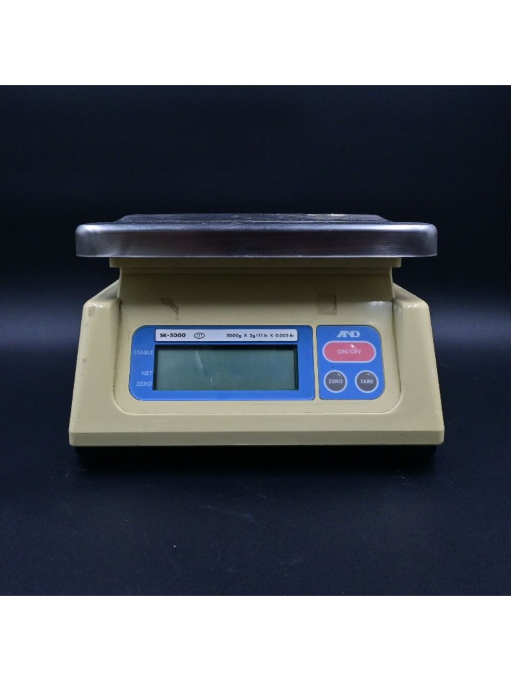 A&D SK-5000 Digital Scale 5000g Capacity NSF Certified Durable Design